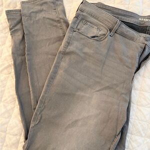 Women’s Size 18 Long Old Navy Rockstar Mid-Rise Gray Pants plus size and tall